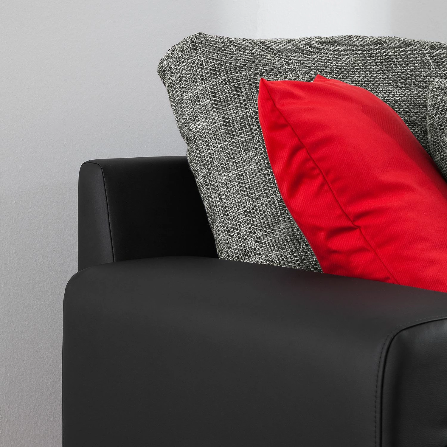 Roomscape Canapé panoramique Berrings - Convertible - Imitation cuir / Tissu structuré - Noir / Gris - Méridienne courte à gauche (vue de face) 17 Roomscape Canapé panoramique Berrings - Convertible - Imitation cuir / Tissu structuré - Noir / Gris - Méridienne courte à gauche (vue de face) – Image 15